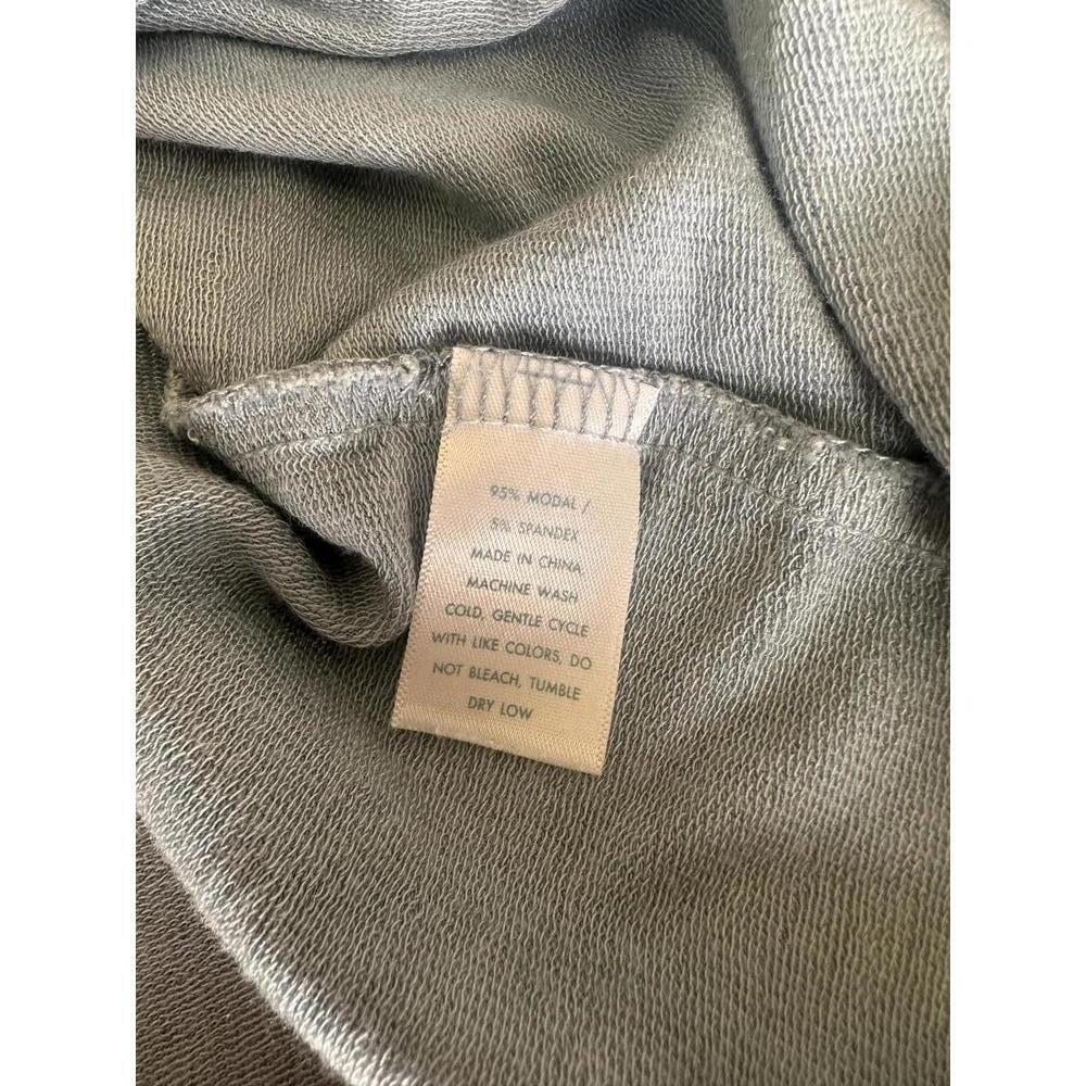 LAKE Blue Crewneck Long Sleeve Sweatshirt Women’s XS FLAWED - Picture 7 of 10